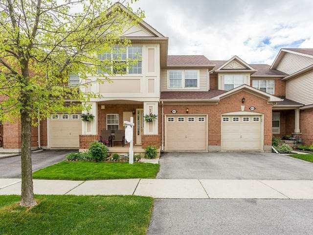 855 Mckay Cres, House attached with 3 bedrooms, 3 bathrooms and 1 parking in Milton ON | Image 1