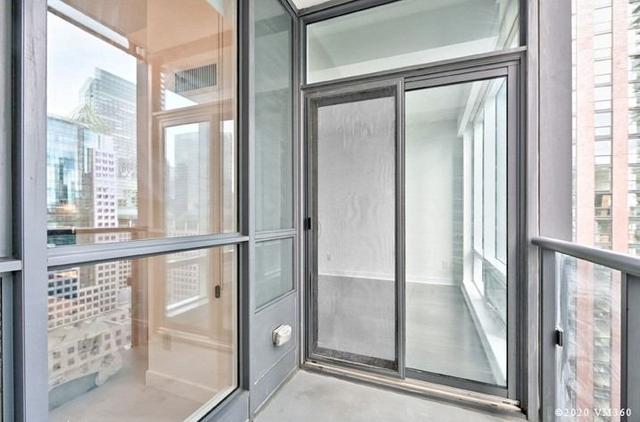 2308 - 295 Adelaide St W, Condo with 1 bedrooms, 1 bathrooms and 1 parking in Toronto ON | Image 14