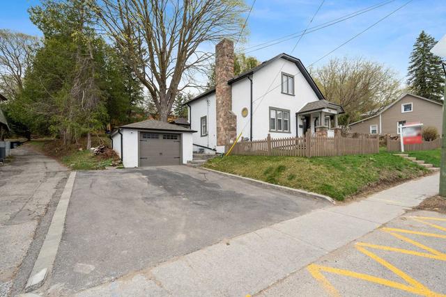 19127 Centre St, House detached with 2 bedrooms, 2 bathrooms and 3 parking in East Gwillimbury ON | Image 12