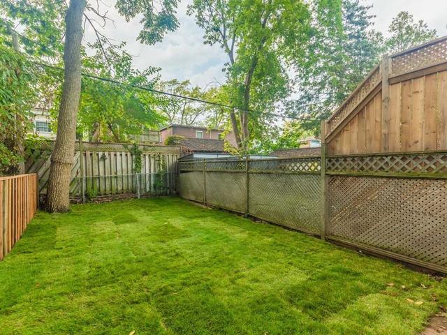 120 Parkmount Rd, House semidetached with 3 bedrooms, 3 bathrooms and 0 parking in Toronto ON | Image 18
