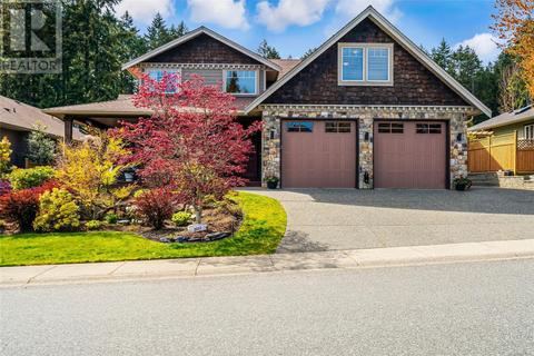 3651 Monterey Dr, House detached with 4 bedrooms, 4 bathrooms and 2 parking in Nanaimo BC | Card Image