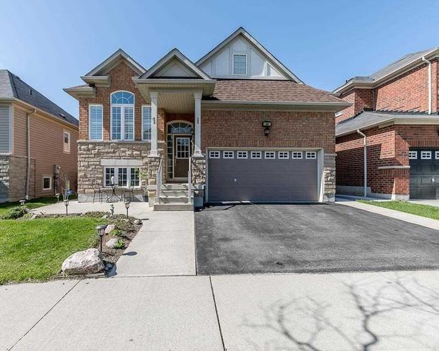 14 Sleepy Hollow Pl, House detached with 2 bedrooms, 3 bathrooms and 4 parking in Whitby ON | Card Image