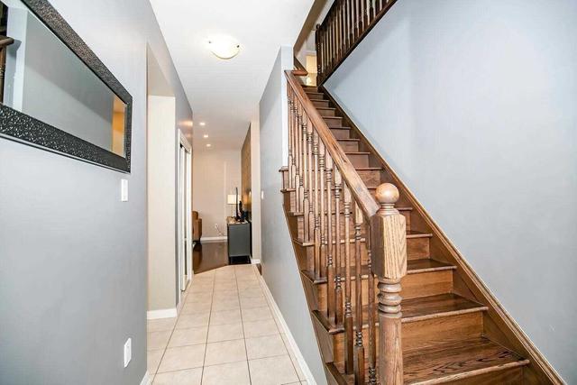 679 Yates Dr, House detached with 3 bedrooms, 3 bathrooms and 4 parking in Milton ON | Image 33