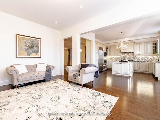 119 Fitzmaurice Dr, House detached with 4 bedrooms, 5 bathrooms and 6 parking in Vaughan ON | Image 7