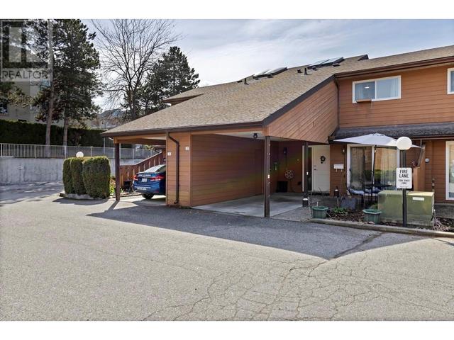 2 - 750 Badke Road, House attached with 2 bedrooms, 2 bathrooms and 2 parking in Kelowna BC | Image 2