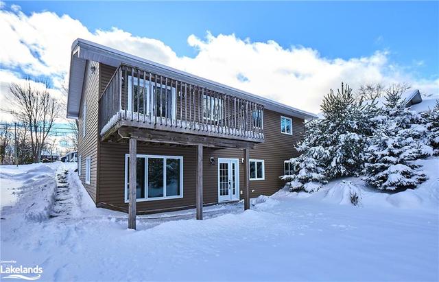 246 Townline Road W, House detached with 4 bedrooms, 2 bathrooms and 8 parking in Huntsville ON | Image 15