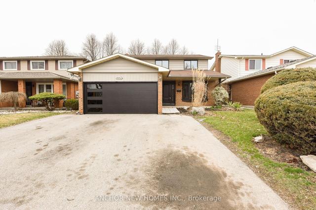 4205a Longmoor Dr, House detached with 4 bedrooms, 3 bathrooms and 5 parking in Burlington ON | Image 1