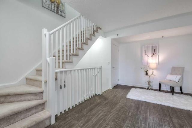 Th01 - 175 Bonis Ave, Townhouse with 3 bedrooms, 3 bathrooms and 1 parking in Toronto ON | Image 13