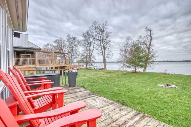 223 Prinyers Cove Cres, House detached with 3 bedrooms, 2 bathrooms and 4 parking in Prince Edward County ON | Image 20