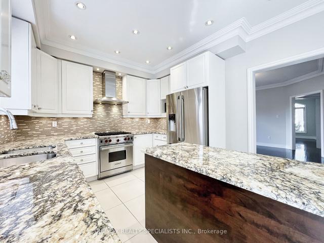 6311 Mulberry Cres, House detached with 4 bedrooms, 4 bathrooms and 8 parking in Mississauga ON | Image 9