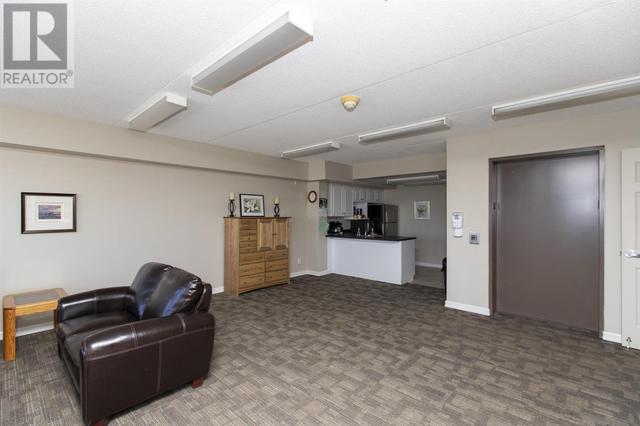 211 - 315 Hilldale Rd, Condo with 2 bedrooms, 2 bathrooms and null parking in Thunder Bay ON | Image 30