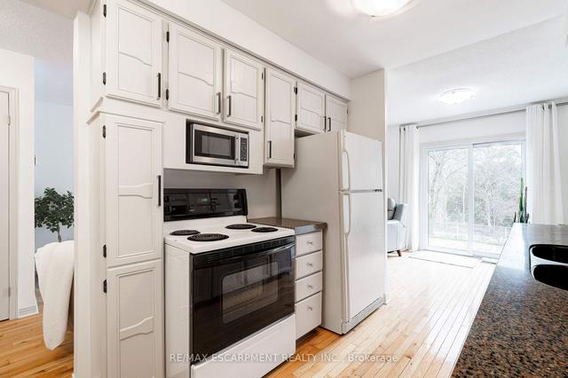 7 - 3115 New St, Townhouse with 2 bedrooms, 3 bathrooms and 2 parking in Burlington ON | Image 5