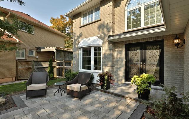 3033 Swansea Dr, House detached with 4 bedrooms, 3 bathrooms and 5 parking in Oakville ON | Image 36