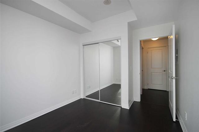 1012 - 8 Mercer St, Condo with 1 bedrooms, 1 bathrooms and 0 parking in Toronto ON | Image 10