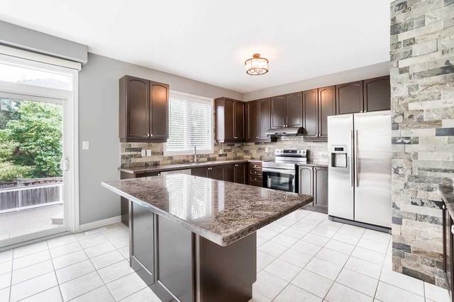 250 Admiral Dr, House detached with 4 bedrooms, 5 bathrooms and 4 parking in Oakville ON | Image 38