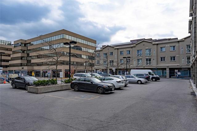 123 - 2351 Kennedy Rd, Condo with 3 bedrooms, 2 bathrooms and 1 parking in Toronto ON | Image 1