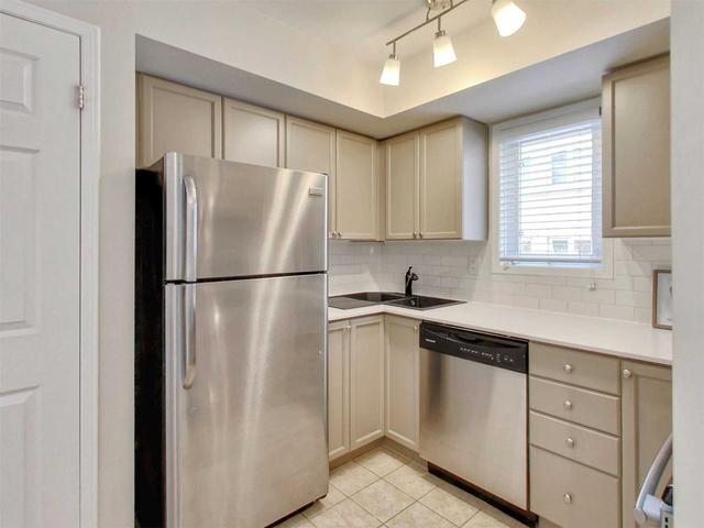125 - 20 Merchant Lane, Townhouse with 2 bedrooms, 2 bathrooms and 1 parking in Toronto ON | Image 9