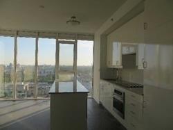 2303 - 426 University Ave, Condo with 2 bedrooms, 1 bathrooms and 0 parking in Toronto ON | Image 4