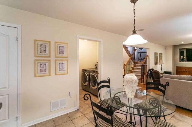 19 Mistybrook Cres, House detached with 3 bedrooms, 3 bathrooms and 4 parking in Brampton ON | Image 8