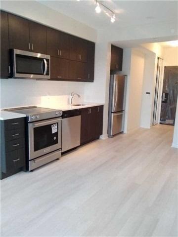 504 - 39 Annie Craig Dr, Condo with 1 bedrooms, 1 bathrooms and 1 parking in Toronto ON | Image 5