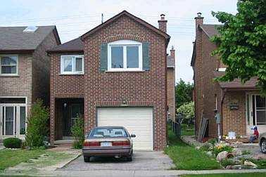 975 Lucerne Cres, House detached with 3 bedrooms, 3 bathrooms and 2 parking in Mississauga ON | Image 1