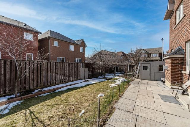 4 Beresford Cres, House detached with 4 bedrooms, 4 bathrooms and 5 parking in Brampton ON | Image 32