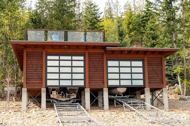285 Kootenay Lake Road, House detached with 3 bedrooms, 4 bathrooms and 2 parking in Central Kootenay E BC | Image 63