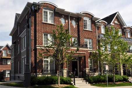 th2 - 101 The Queensway Ave, Townhouse with 3 bedrooms, 2 bathrooms and 1 parking in Toronto ON | Image 1