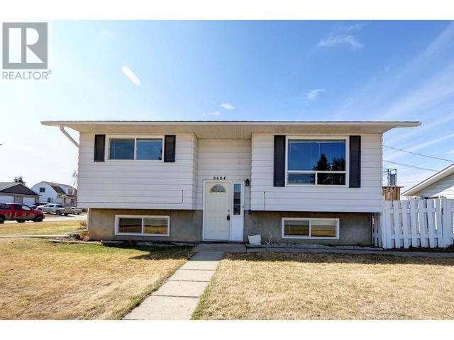 9604 82 Street, House detached with 3 bedrooms, 2 bathrooms and null parking in Fort St. John BC | Image 37