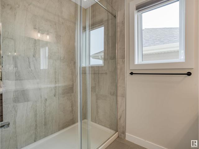 5320 22 Av Sw, House detached with 4 bedrooms, 3 bathrooms and null parking in Edmonton AB | Image 21
