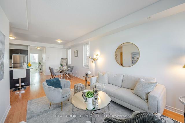 1-02 - 2420 Baronwood Dr, Townhouse with 2 bedrooms, 2 bathrooms and 1 parking in Oakville ON | Image 9