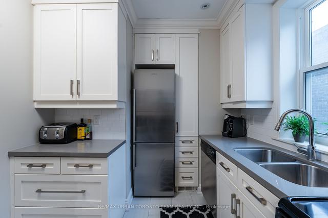 502 King St E, House attached with 2 bedrooms, 2 bathrooms and 0 parking in Toronto ON | Image 3