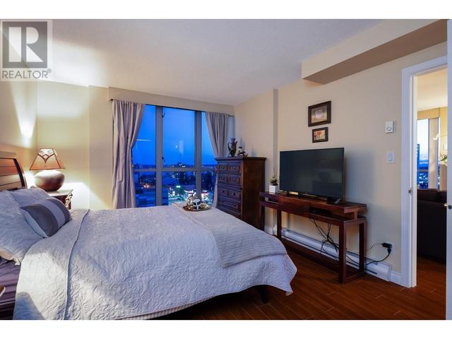 906 - 108 E 14th Street, Condo with 2 bedrooms, 2 bathrooms and 2 parking in North Vancouver BC | Image 12