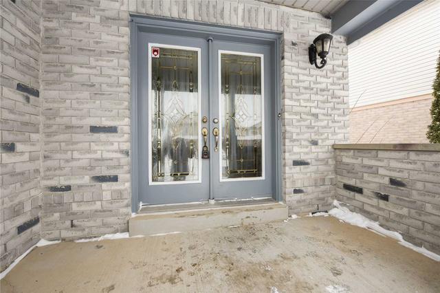 1072 Deacon Dr, House detached with 4 bedrooms, 3 bathrooms and 4 parking in Milton ON | Image 23