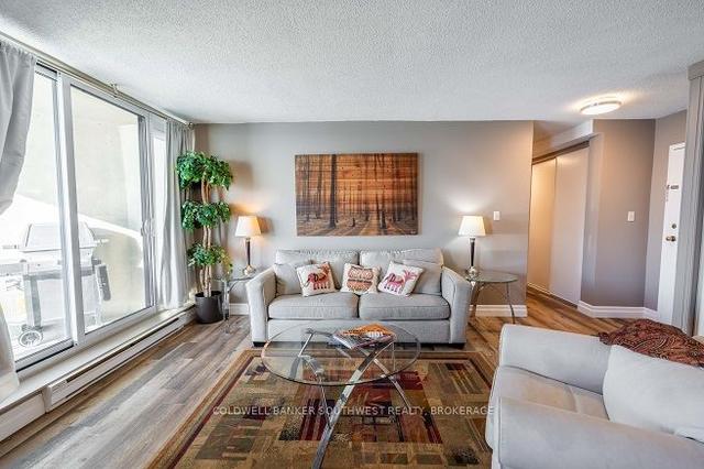 1407 - 155 Front St N, Condo with 2 bedrooms, 1 bathrooms and 1 parking in Sarnia ON | Image 5
