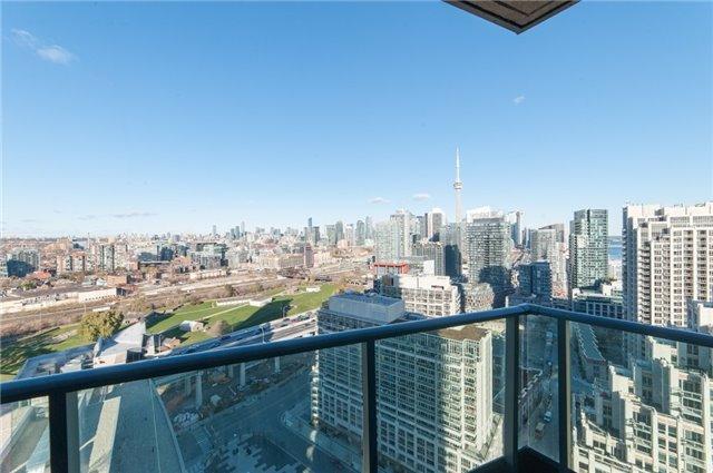 2711 - 215 Fort York Blvd, Condo with 2 bedrooms, 1 bathrooms and 1 parking in Toronto ON | Image 15