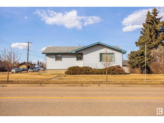 5120 50 Av, House detached with 3 bedrooms, 1 bathrooms and 1 parking in Legal AB | Image 1