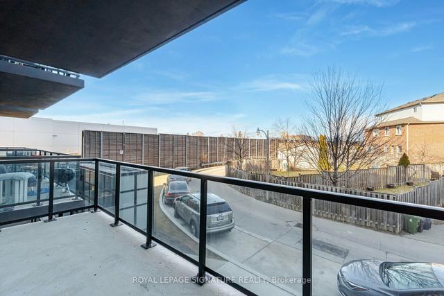 215 - 2300 St Clair Ave W, Condo with 1 bedrooms, 1 bathrooms and 0 parking in Toronto ON | Image 16
