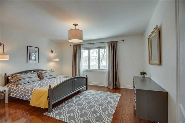 101 Brooklawn Ave, House detached with 4 bedrooms, 4 bathrooms and 4 parking in Toronto ON | Image 9