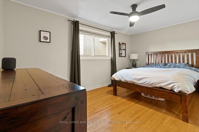 2 - 11 Colmar Pl, Townhouse with 2 bedrooms, 2 bathrooms and 1 parking in Hamilton ON | Image 6