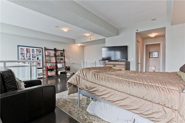 lph 12 - 21 Nelson St, Condo with 1 bedrooms, 2 bathrooms and 1 parking in Toronto ON | Image 17