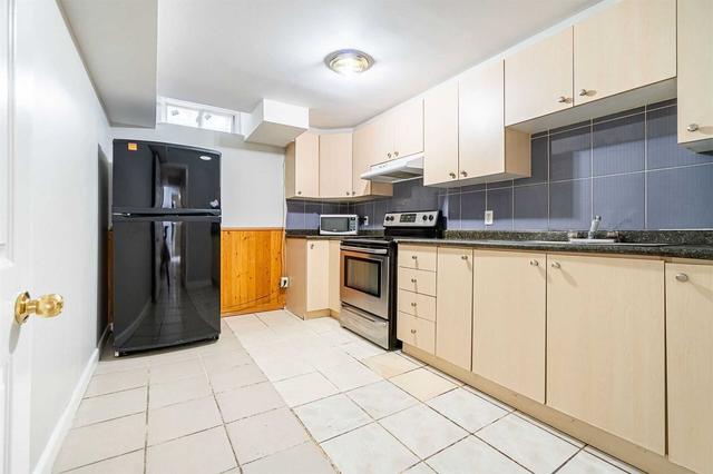 55 Marblehead Cres, House semidetached with 3 bedrooms, 4 bathrooms and 6 parking in Brampton ON | Image 22