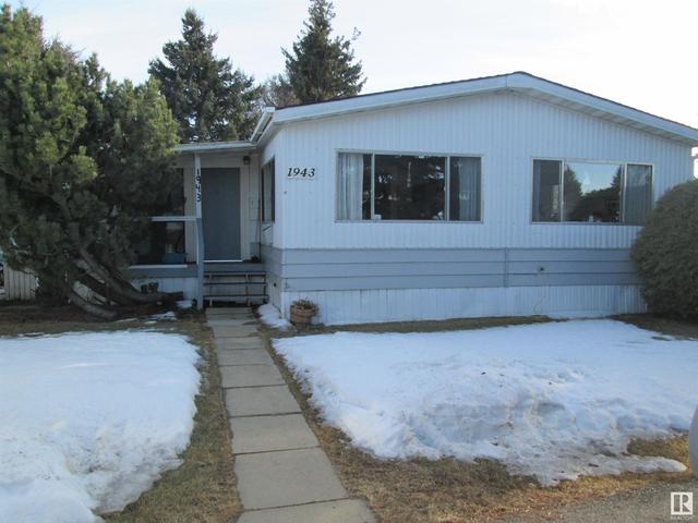 1943 West Royal Wy Nw, Home with 3 bedrooms, 2 bathrooms and null parking in Edmonton AB | Image 13
