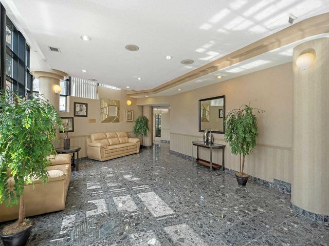 1401 - 25 Trailwood Dr, Condo with 2 bedrooms, 2 bathrooms and 2 parking in Mississauga ON | Image 23