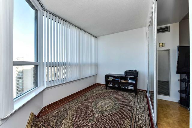 1404 - 8 Lisa St N, Condo with 1 bedrooms, 2 bathrooms and 1 parking in Brampton ON | Image 8