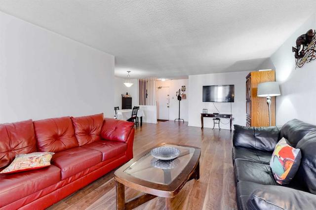 1210 - 21 Knightsbridge Rd, Condo with 3 bedrooms, 2 bathrooms and 1 parking in Brampton ON | Image 25