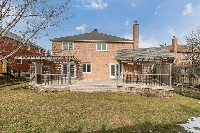 361 Kirby Cres, House detached with 4 bedrooms, 4 bathrooms and 6 parking in Newmarket ON | Image 8
