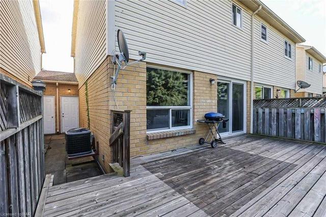 186 Dorothy St, House attached with 3 bedrooms, 3 bathrooms and 3 parking in St. Catharines ON | Image 26