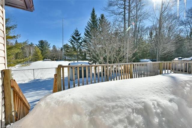 29 Timberland Crescent, House detached with 4 bedrooms, 3 bathrooms and 6 parking in Wasaga Beach ON | Image 4