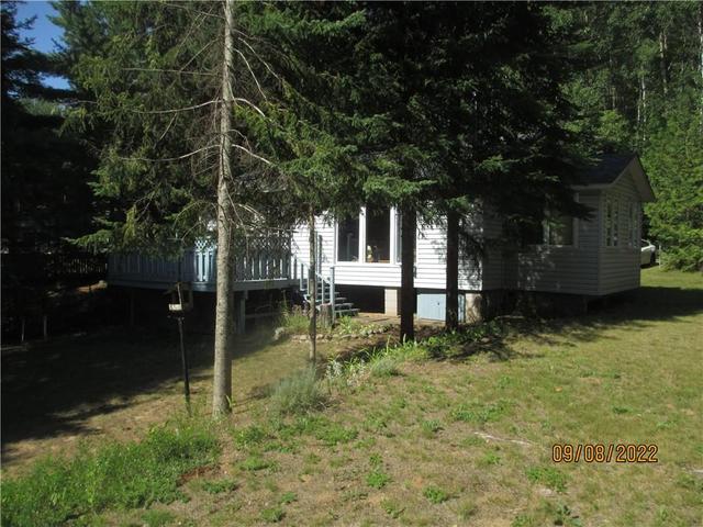 285 Kuiack Lake Road, House detached with 3 bedrooms, 1 bathrooms and 4 parking in Madawaska Valley ON | Image 5